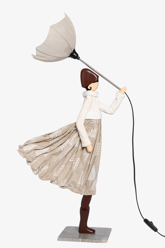 Tischlampe Lampe Frau mit Schirm Sonou von Skitso