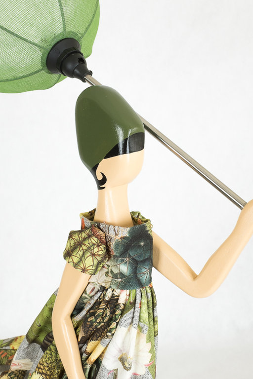 Tischlampe Lampe Frau mit Schirm Agatha von Skitso